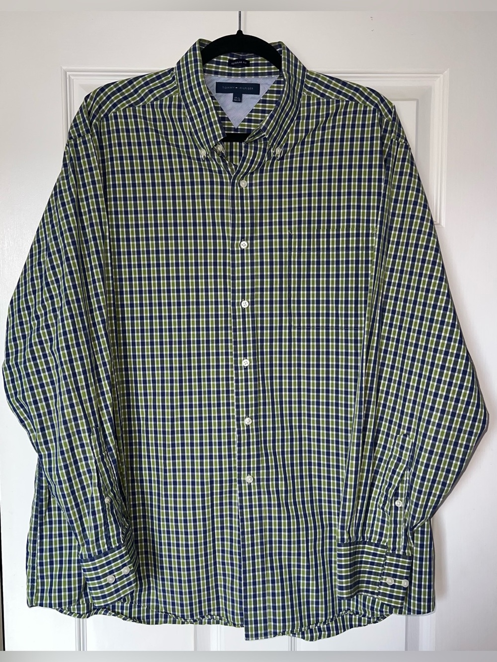 Tommy Hilfiger Men's Regular Fit Gingham Check Button-Down Shirt, Navy/Green XL